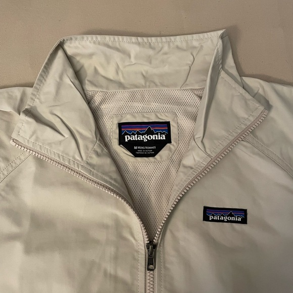 Patagonia Men's Baggies™ Jacket - Medium - Picture 2 of 4